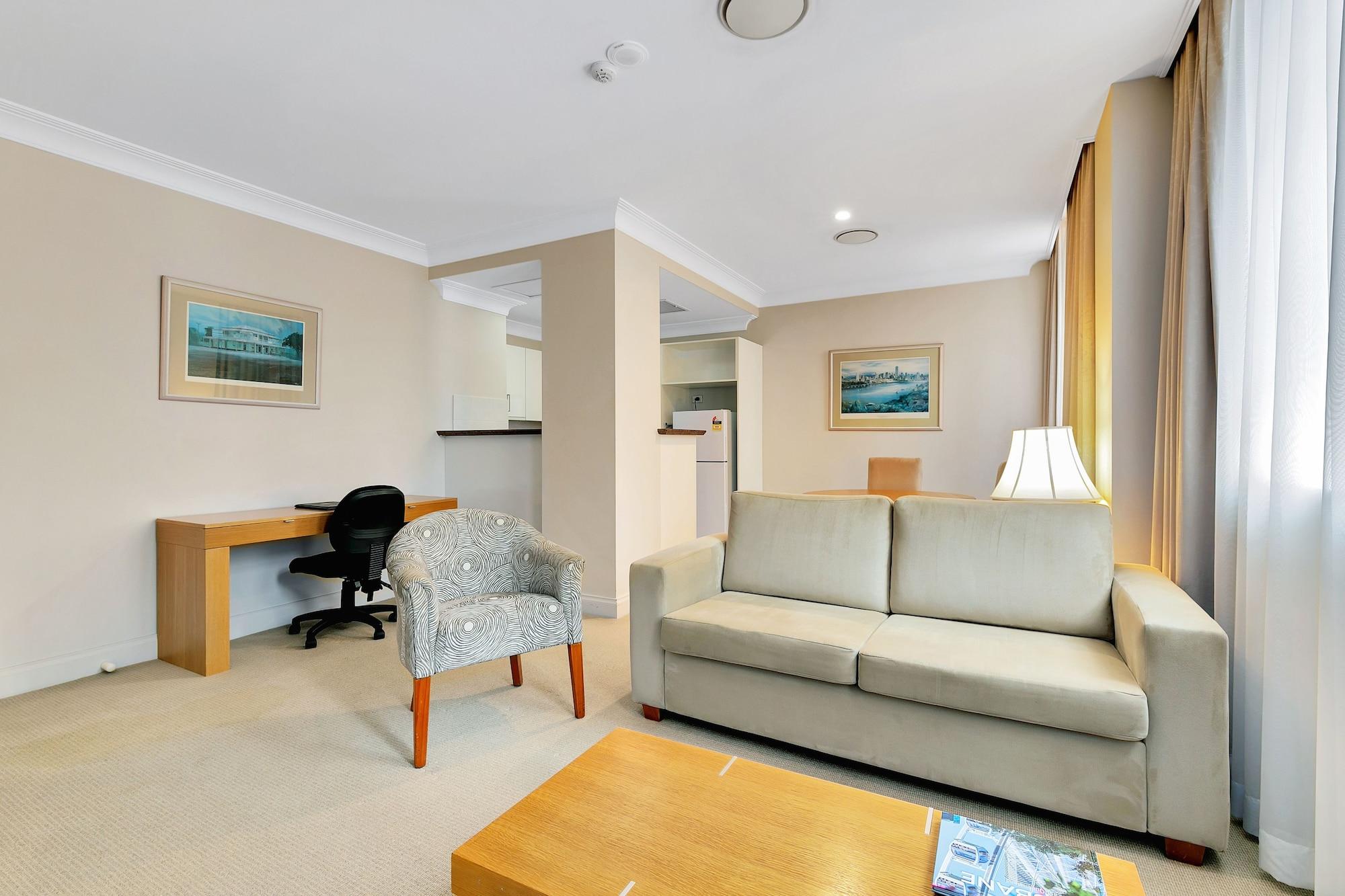 Manor Apartment Hotel Брисбен Экстерьер фото