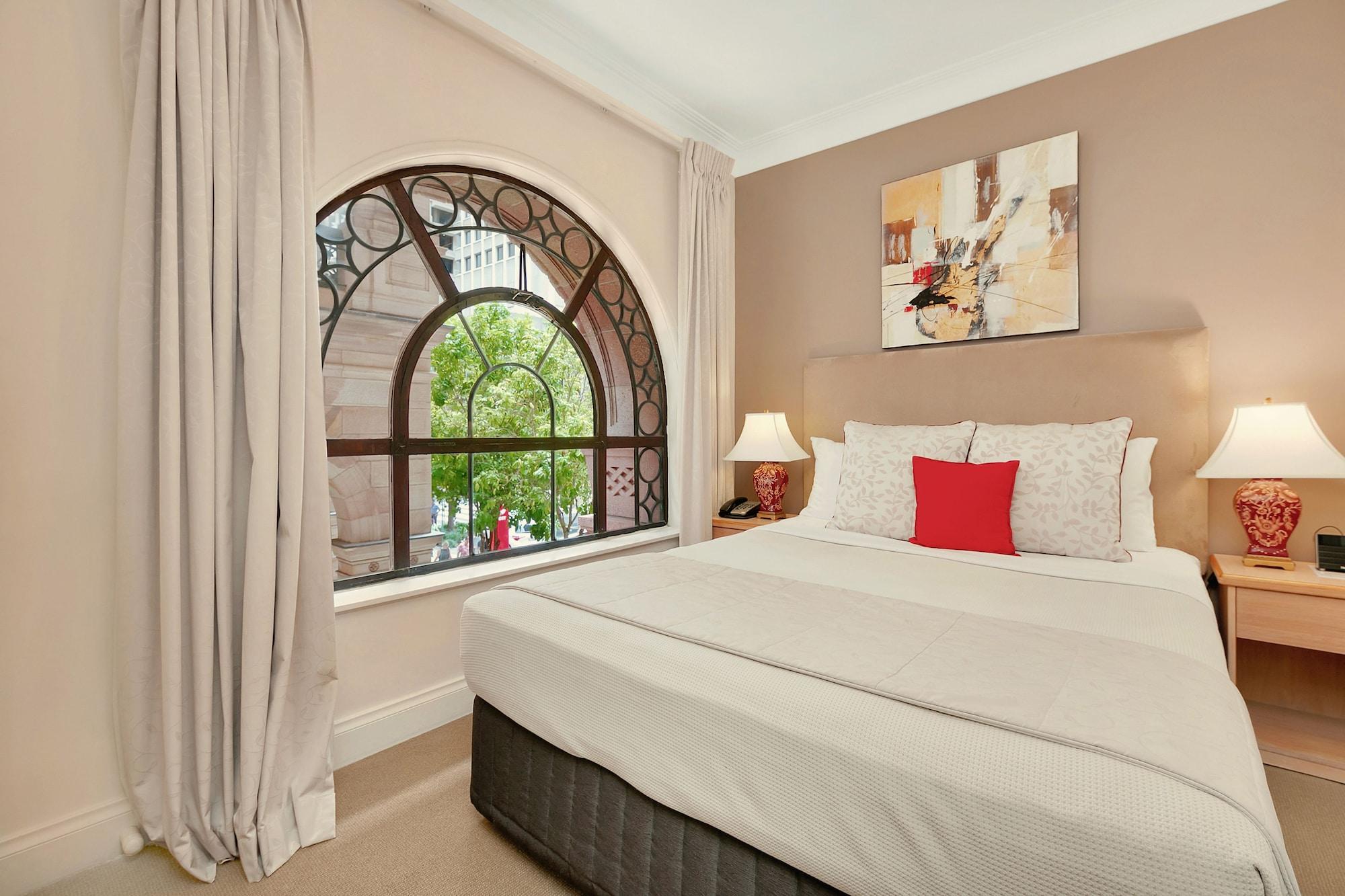 Manor Apartment Hotel Брисбен Экстерьер фото